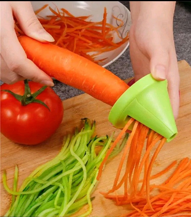 Spiral vegetable and carrot slicer
